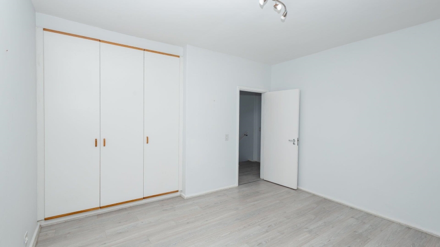 To Let 3 Bedroom Property for Rent in Table View Western Cape
